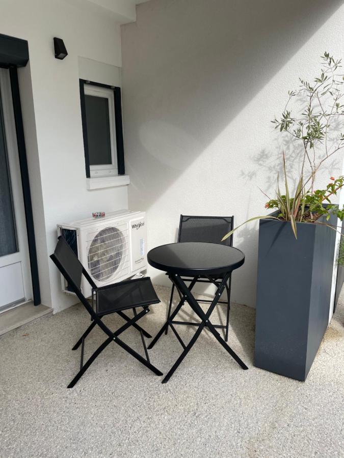 Maison D'Hotes Romarine Le Bouscat Bagian luar foto