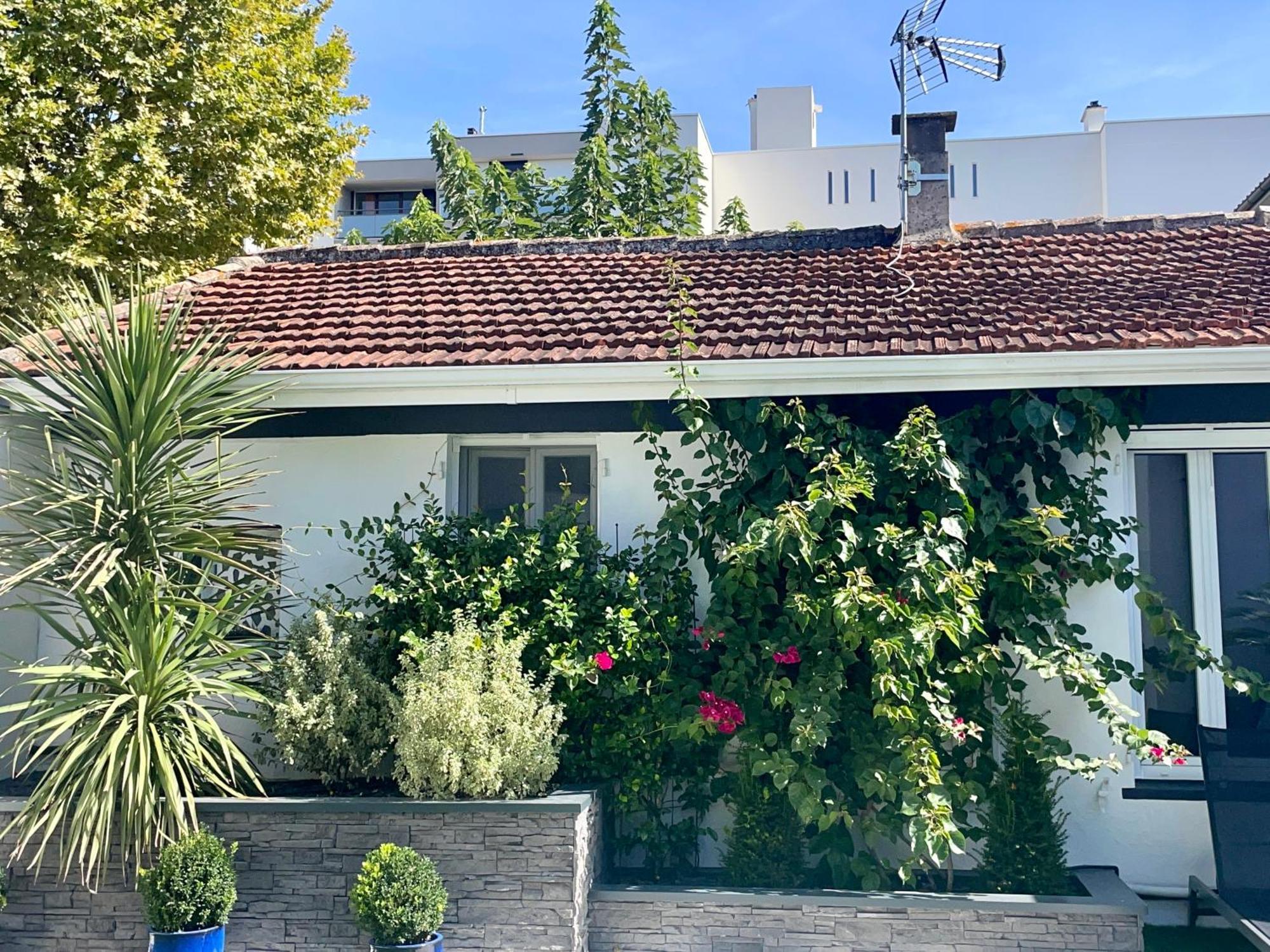 Maison D'Hotes Romarine Le Bouscat Bagian luar foto